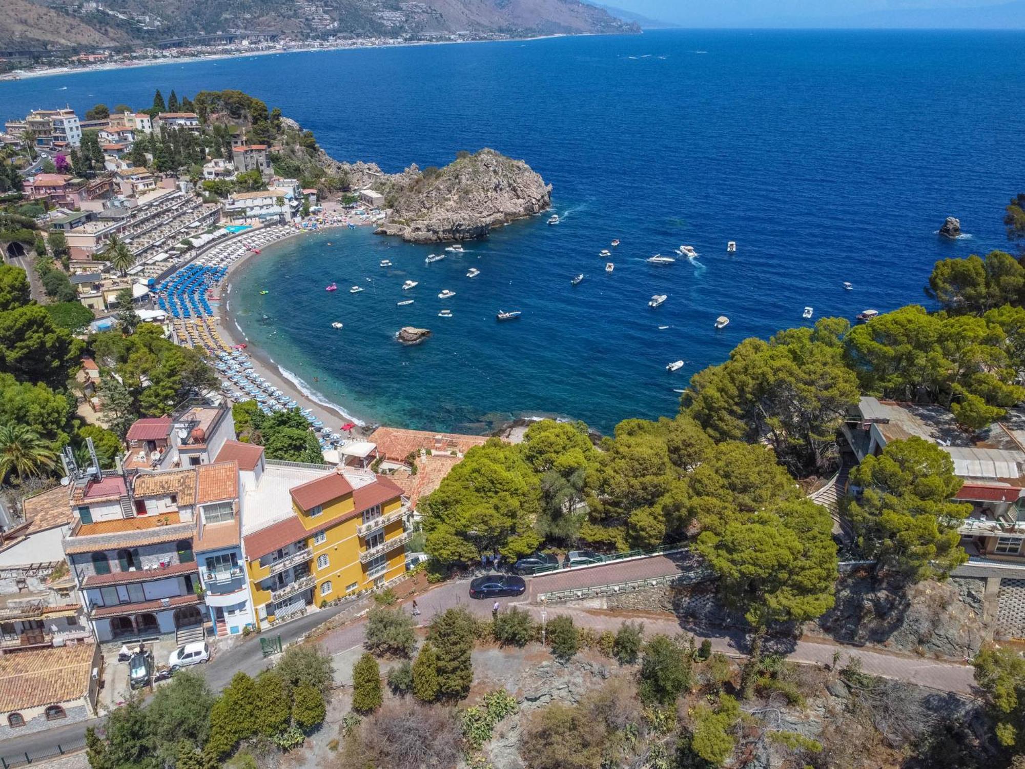 Suite Adalgisa Taormina Luaran gambar